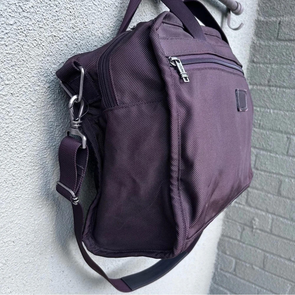 TUMI Canvas and Leather Duffle Travel Gym Bag in Chocolate Brown Made in USA